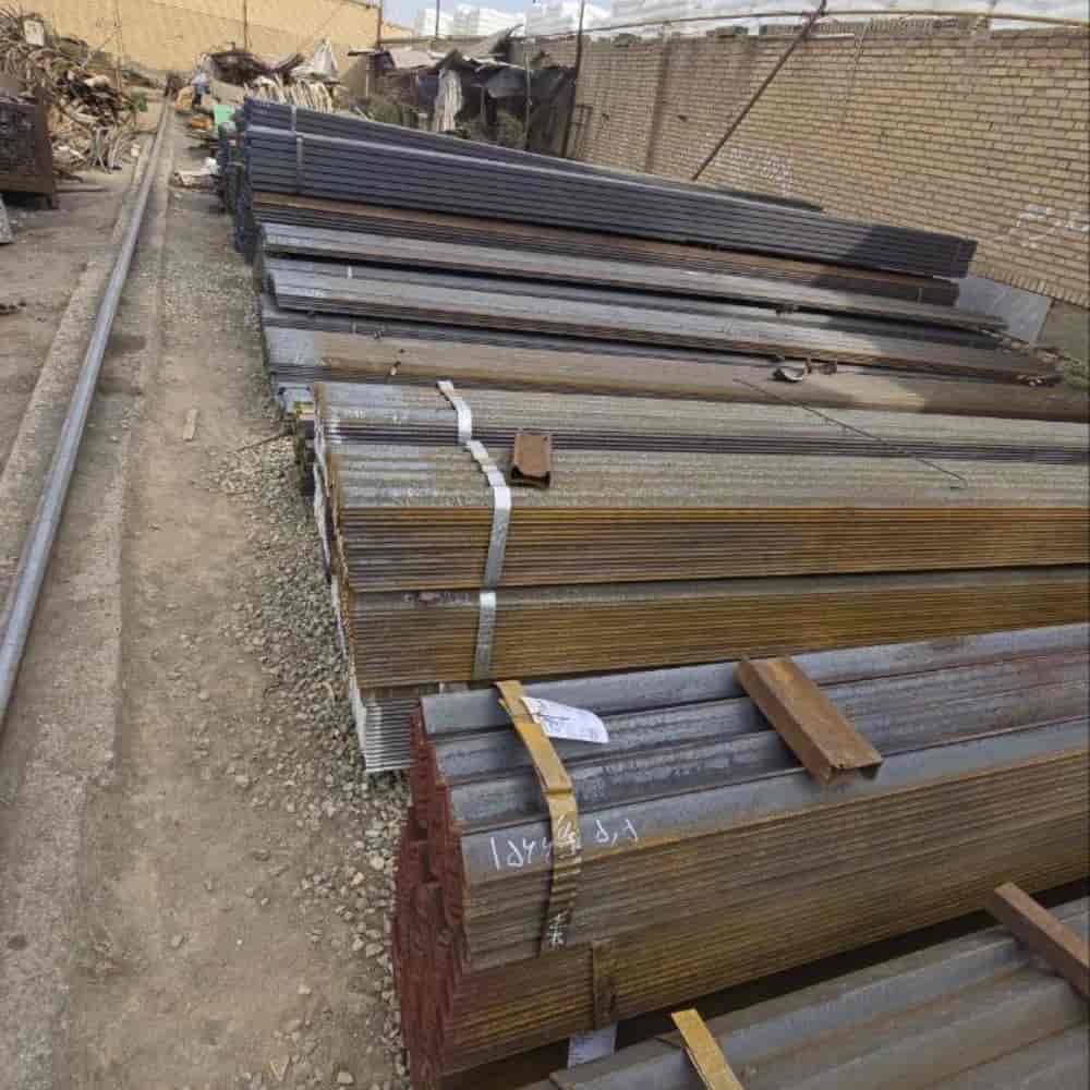 مقاطع فولادی و آهنی