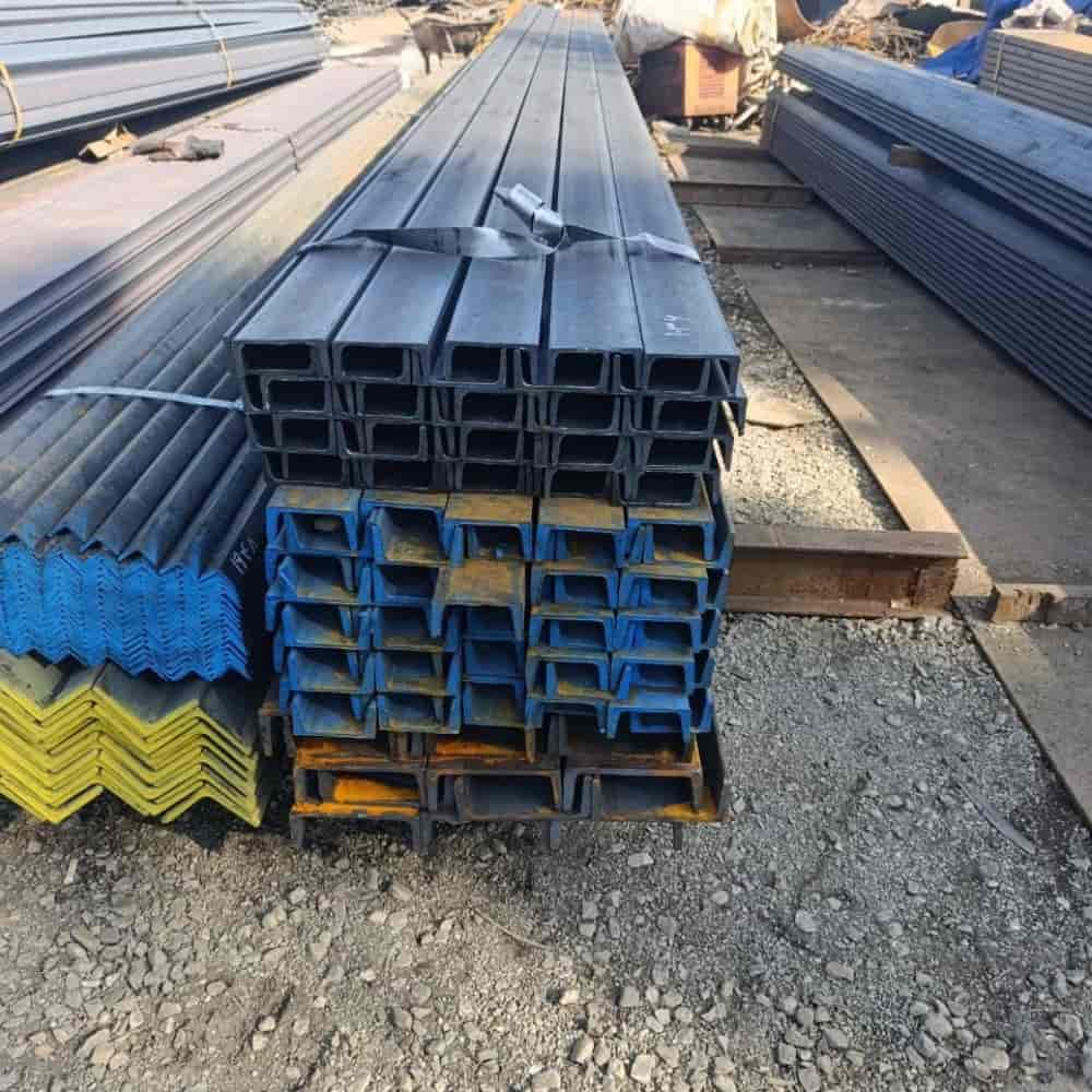 ناودانی سبک و سنگین از سایز 4 الی 12